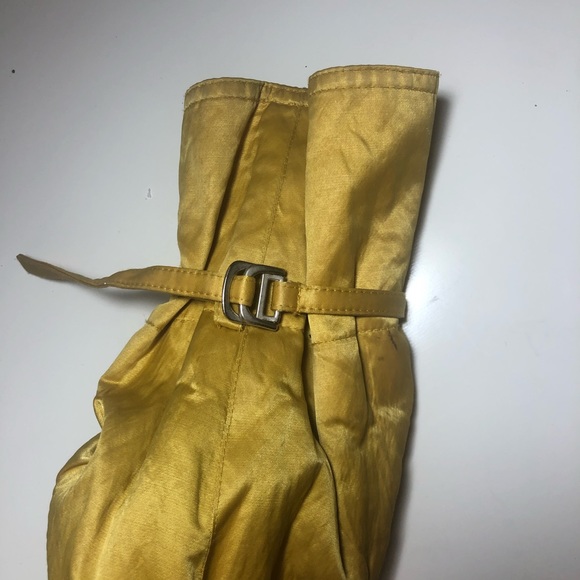 Mycra PAC swing coat. - Picture 7 of 8